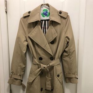 Burberry Trench Coat - Sz 4 - Tan